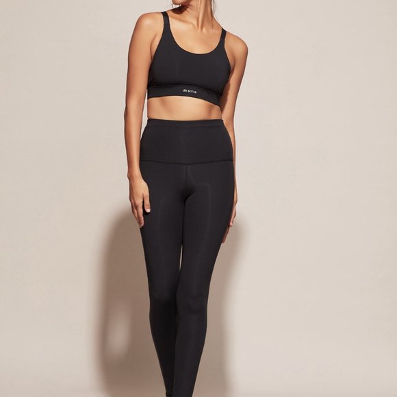 DK Active Essential Crop Sports Bra, Black - NWT - Picture 4 of 6